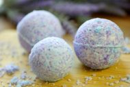 Aromatherapy Bath Bomb Tutorial