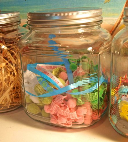 ribbon jar 2