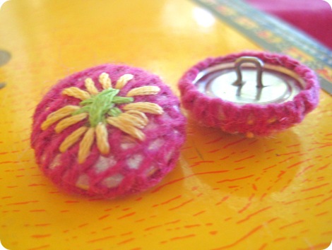 embroidered fabric buttons 3