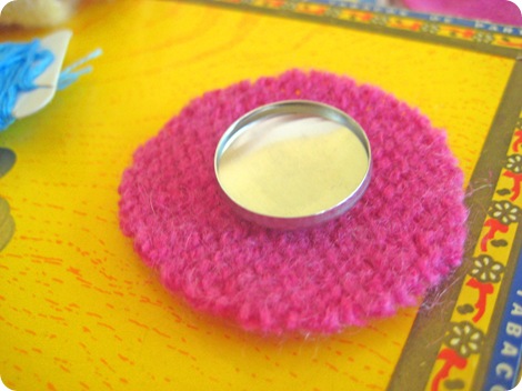 embroidered fabric covered button tutorial