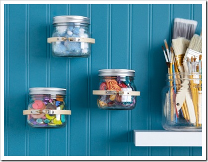 wall-attached-jars-ss