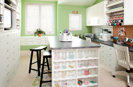 craft room love in green