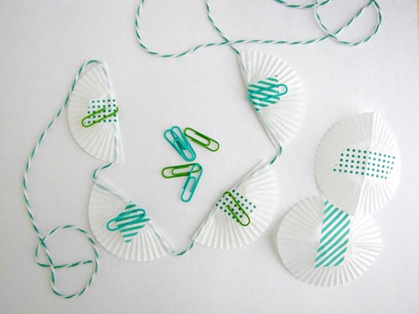 simple packaging ideas ~ gift garland  ~ Everything Etsy.com
