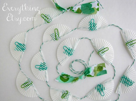 simple packaging ideas ~ gift garland ~ Everything Etsy.com