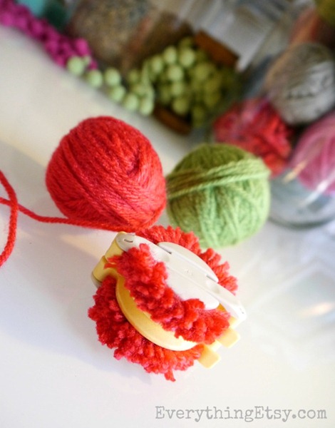 Pom Pom Making on EverythingEtsy.com