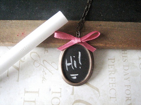 DIY Mother's Day Gift - Chalkboard Necklace