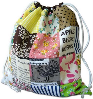 Gifts to sew - drawstring patchwork bag