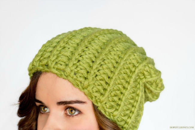 free crochet hat pattern - slouchy green