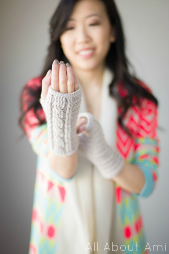 diy wristwarmer - all about ami