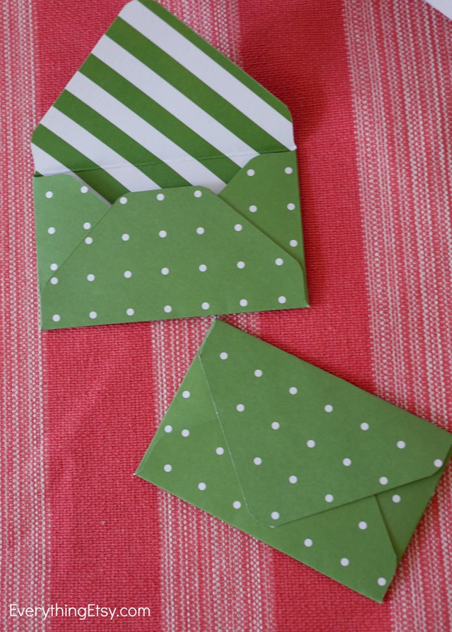 Make your own envelopes - punch board - we r memory makers