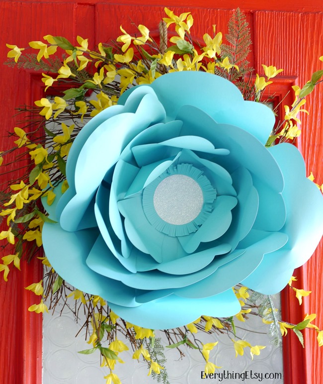DIY Paper FlowersPretty Party Decorations