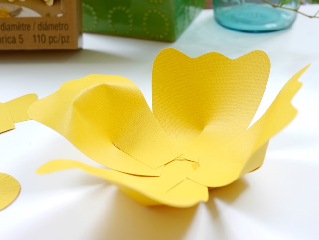 DIY Paper Flower Party Decor on EverythingEtsy.com