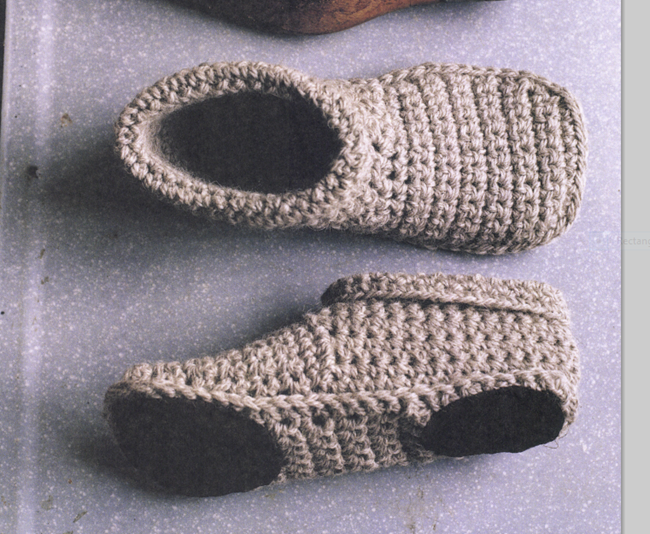 Crochet boot slipper pattern - free