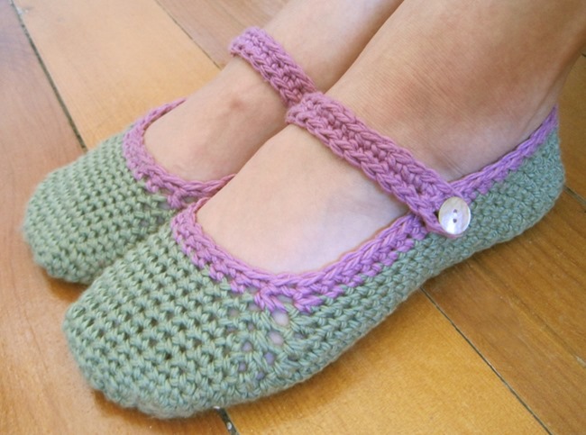 crochet mary jane slippers - free pattern