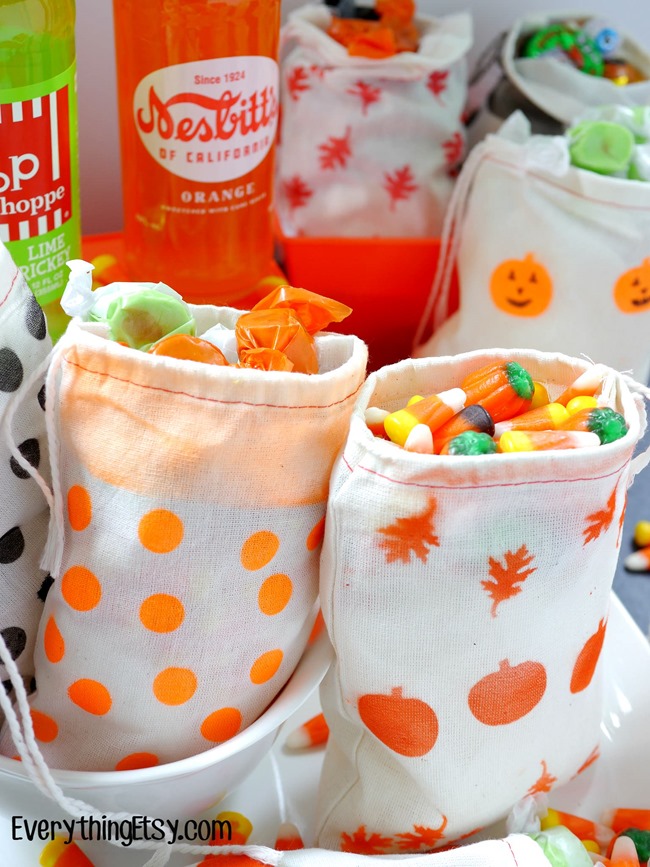 DIY Airbrush Fall Treat Bags on EverythingEtsy.com