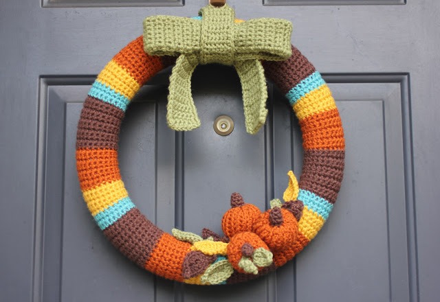 Fall crochet patterns - free wreath design