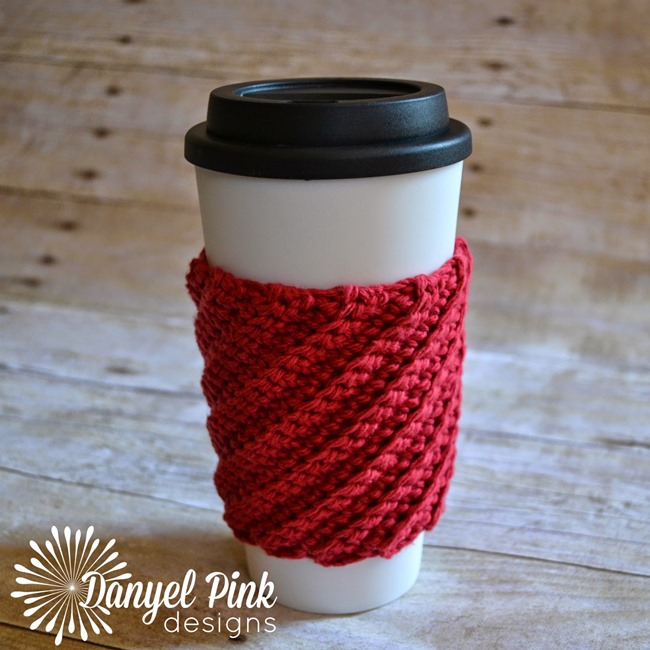 Free crochet pattern - spiral coffee cozy