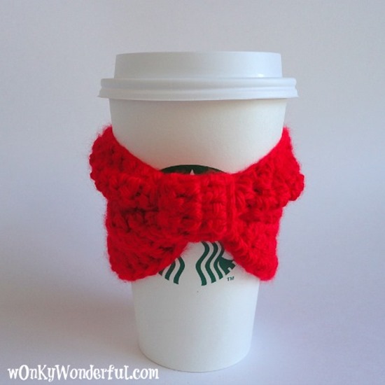 free crochet pattern - coffee cozy bow