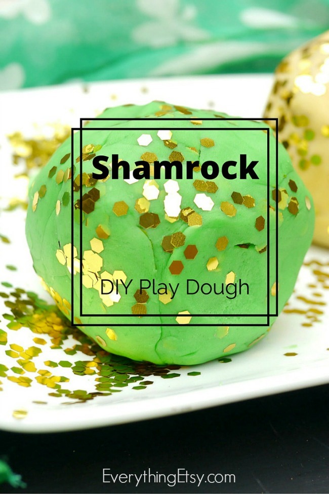 St. Patrick's Day Shamrock DIY Play Dough {No Cook Recipe} on EverythingEtsy.com