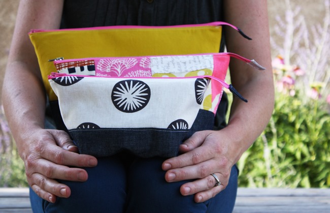 Wide Zipper Pouch Tutorial