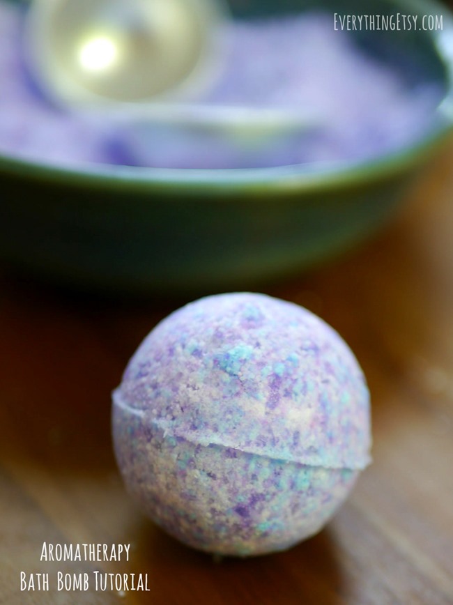 Aromatherapy Bath Bomb Tutorial on EverythingEtsy.com