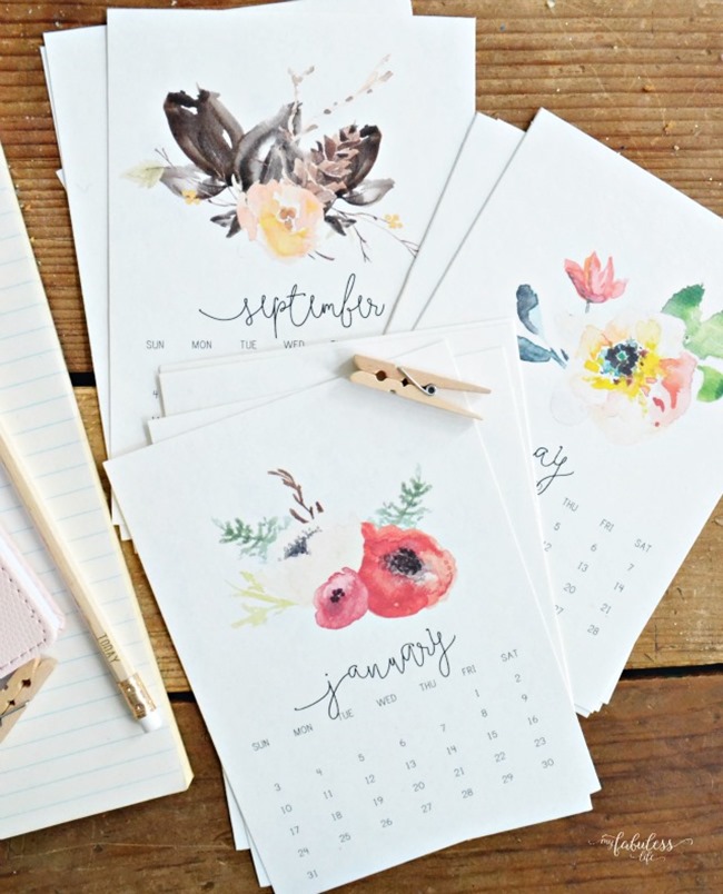 Free 2017 Printable calendars - Floral