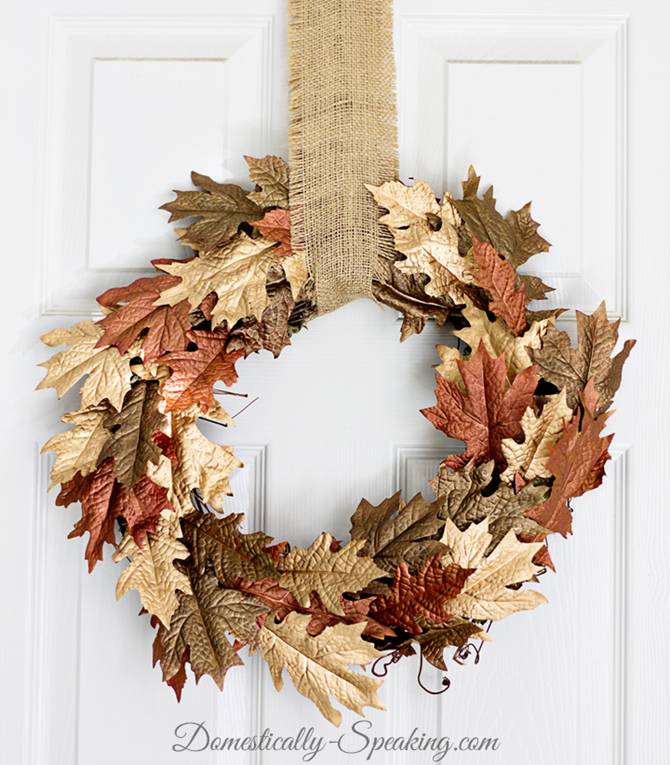 21 Fall Wreath Ideas - Metallic - EverythingEtsy