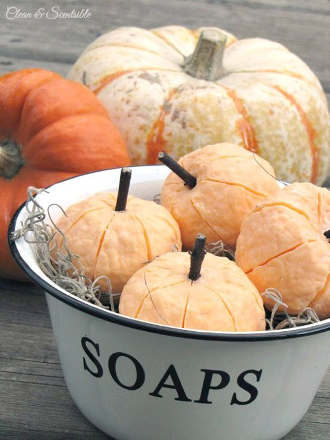 Fall DIY Gift Ideas - Easy Pumpkin Soap - EverythingEtsy