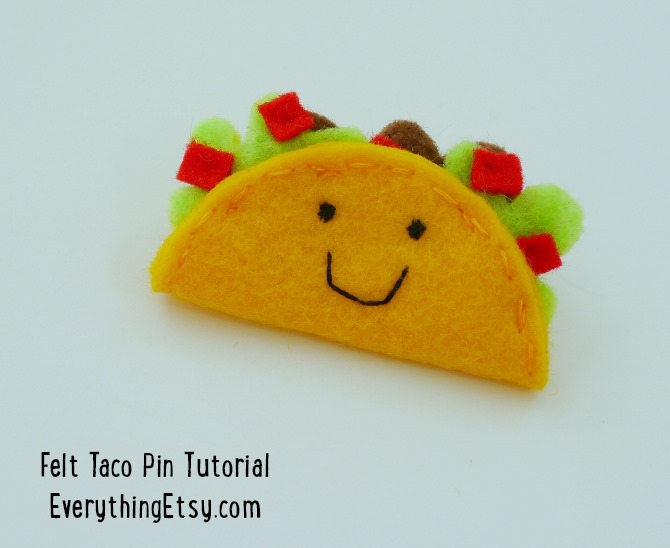 Felt Taco Pin -- Tutorial on EverythingEtsy.com