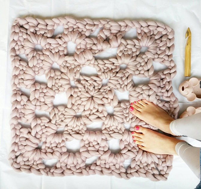 Winter DIY Gifts {Etsy Finds} - Chunky Granny Square Crochet Kit