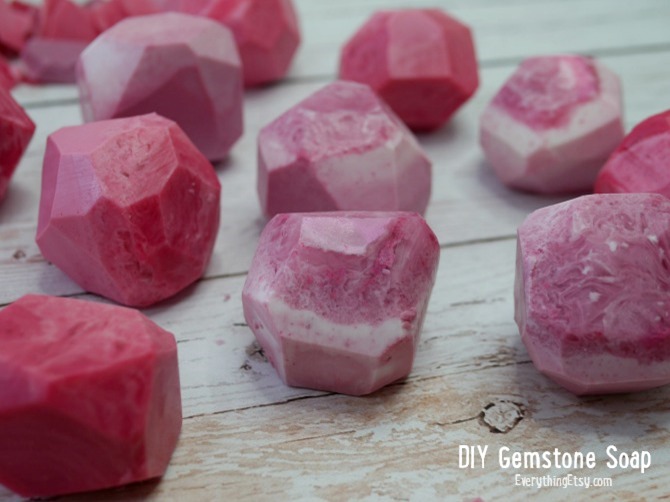 DIY Gemstone Soap - easy tutorial - EverythingEtsy.com