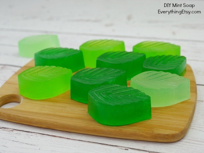 DIY Mint Soap - Easy Handmade Gift Idea on EverythingEtsy.com