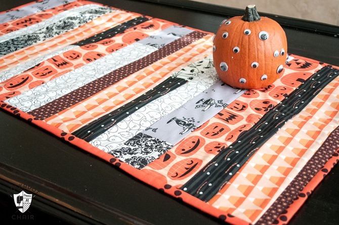 101 Fall Sewing Tutorials - EverythingEtsy.com - Halloween Table Runner DIY