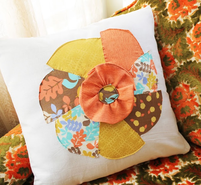 DIY Fall Pillows & Free Printables - Artsy Chicks Rule®