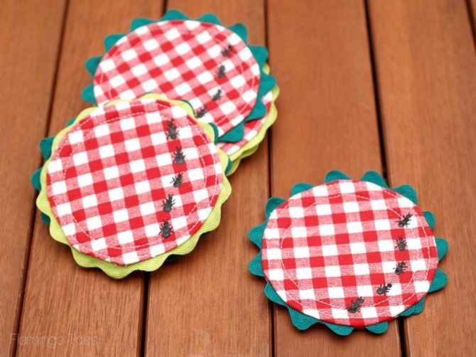 Pretty-Picnic-Coasters - Flamingo Toes Sewing Pattern