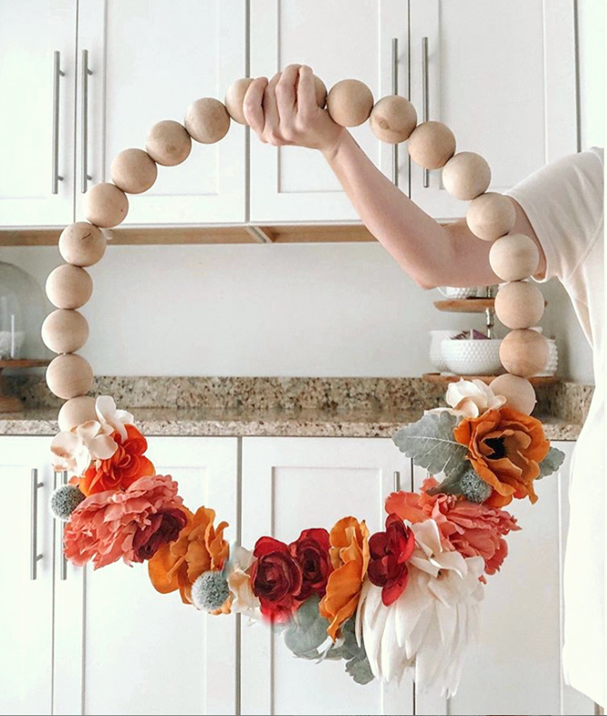 DIY Fall Wood Bead Flower Wreath - EverythingEtsy