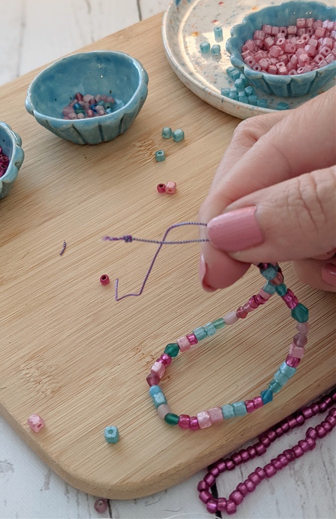 Making an easy beaded bracelet - handmade gift idea on EverythingEtsy.com