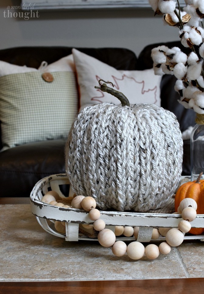 DIY Yarn Pumpkin - Finger Knit This